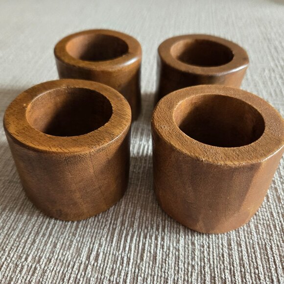 Set of 4 Pottery Barn Rustic Wooden Napkin Rings - Picture 3 of 9